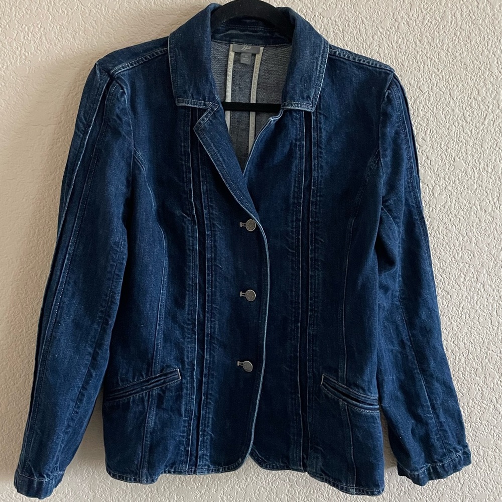 J. Jill Womens Denim Blazer Size 10 Blue Linen Blend Three Button Jacket.